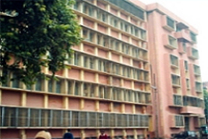https://cache.careers360.mobi/media/colleges/social-media/media-gallery/6210/2018/10/15/College Building of Sarojini Naidu Medical College Agra_Campus-View.jpg